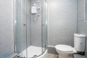 Downstairs shower room- click for photo gallery